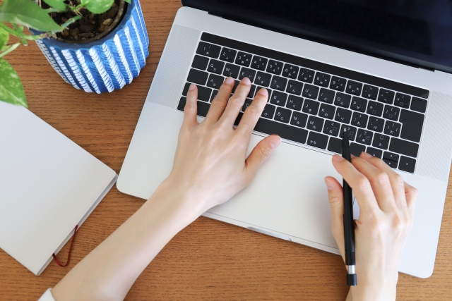 今の職場で働くことへの違和感は、人生の方向性を見つめ直す大切なサイン